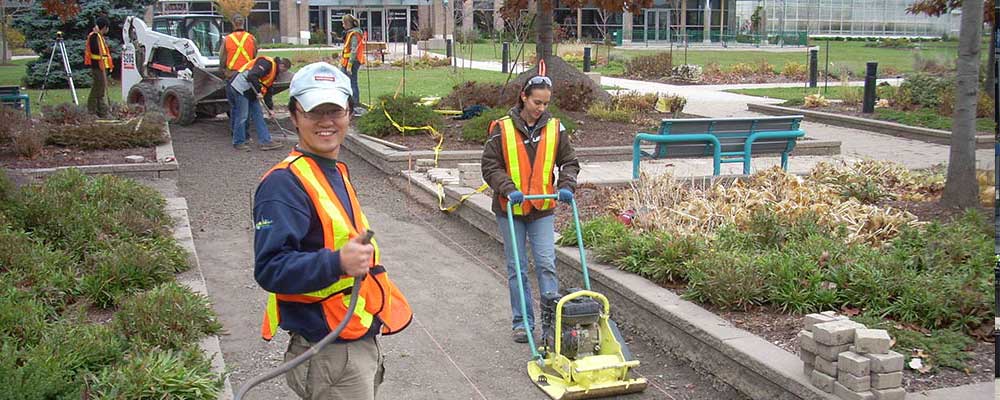 Landscape students create new raised beds